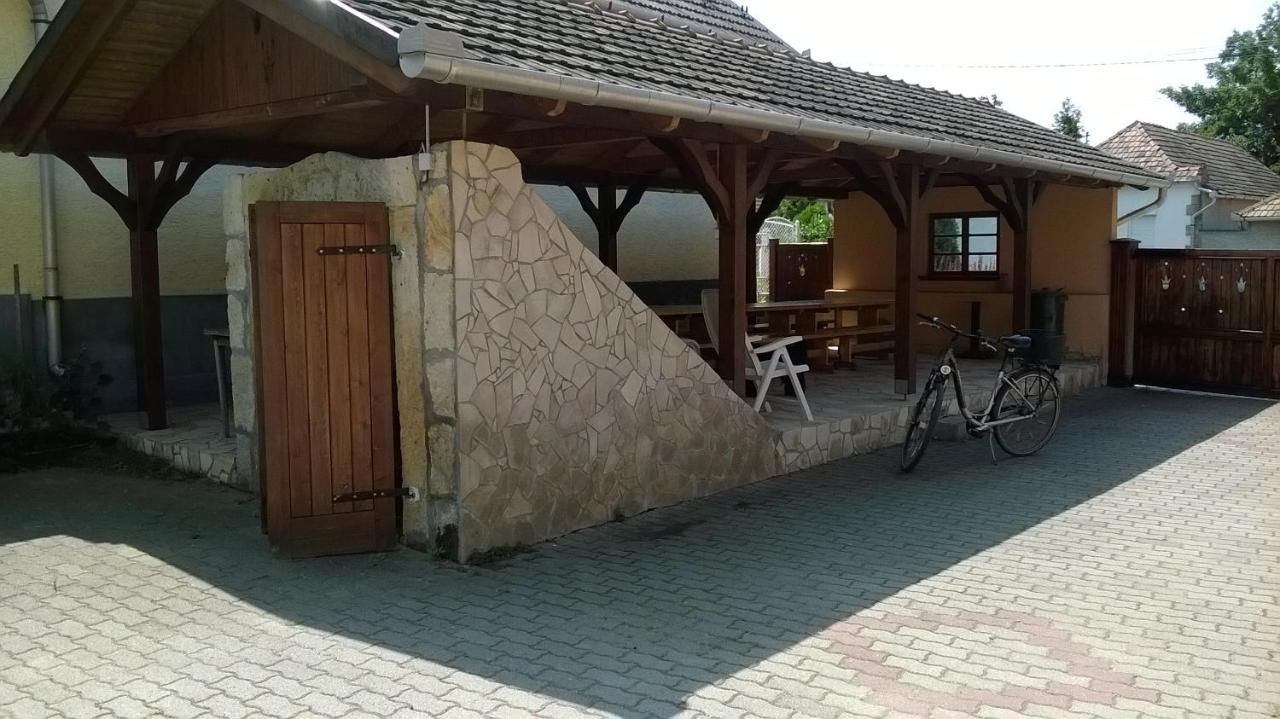 Villa Giulia Vendeghaz Verpelét Εξωτερικό φωτογραφία